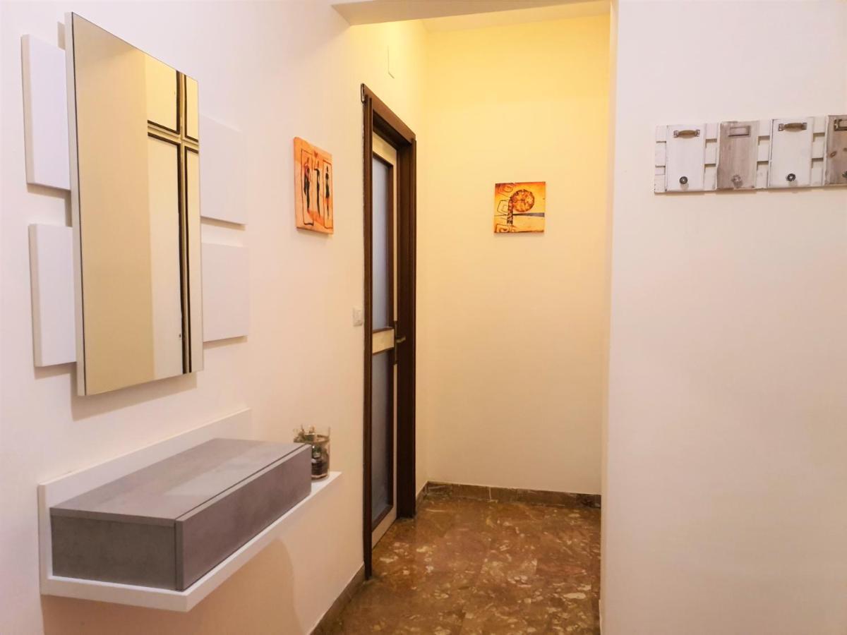 Centre Home Rapallo Luaran gambar