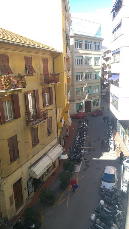 Centre Home Rapallo Luaran gambar